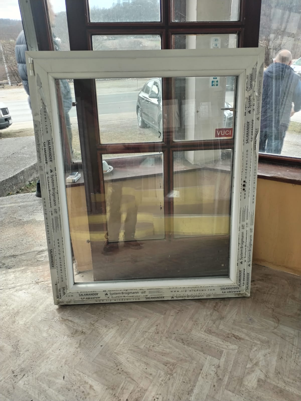 042 115x135, 4 5, malo flekavo 124,30